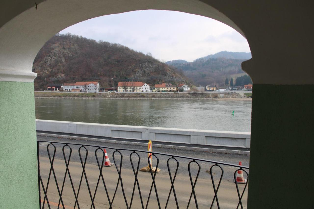 Haus-Donau In Der Wachau Apartment Aggsbach Exterior photo